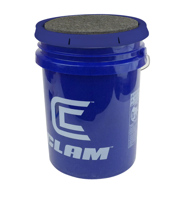 Clam 6 Gallon Bucket w/ Lid