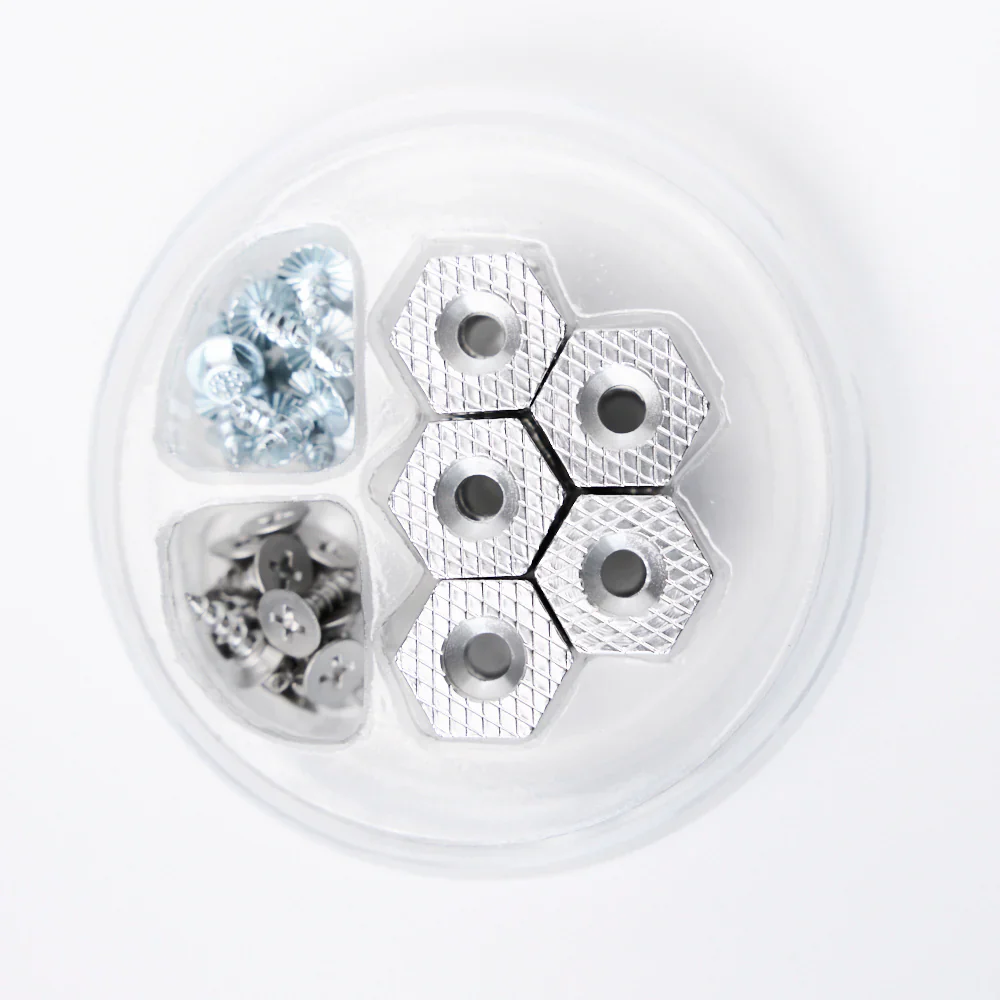 Grundens Hexagrip Cleat and Stud Pack - Image 3
