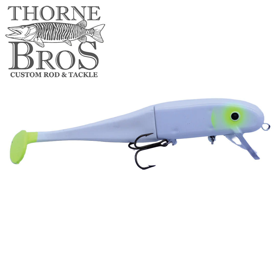 Musky Innovations Swimmin' Invader - Image 4