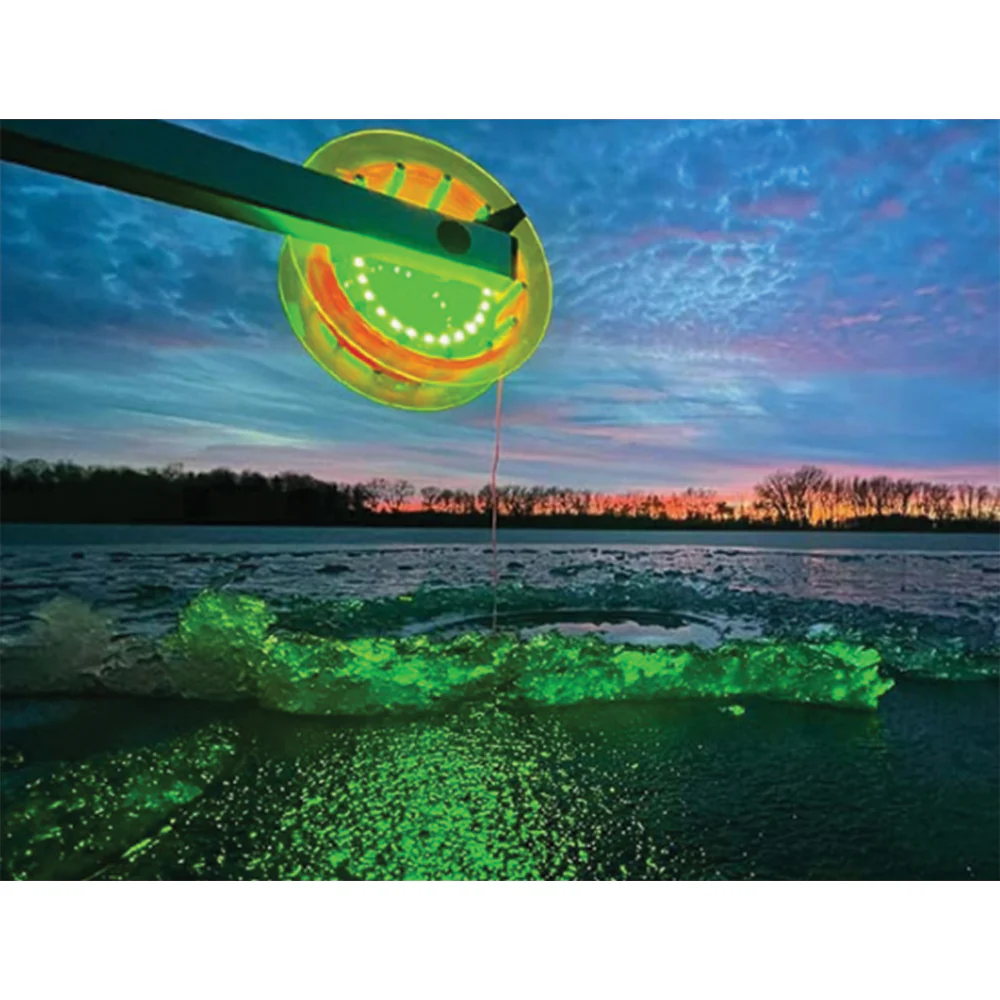 Northern Lights Lighted Rattle Reel - Image 3
