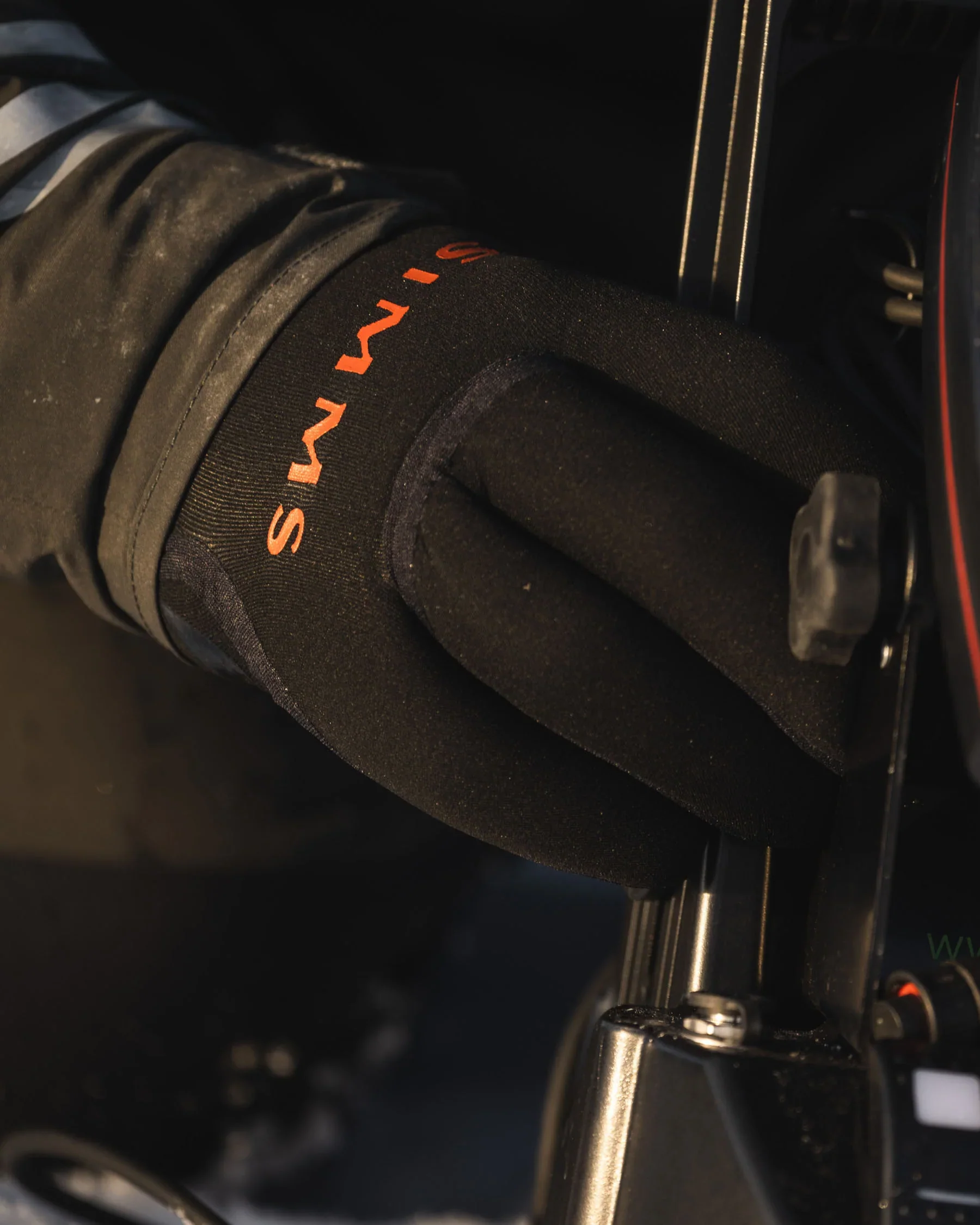 Simms ExStream Neoprene Gloves - Image 3